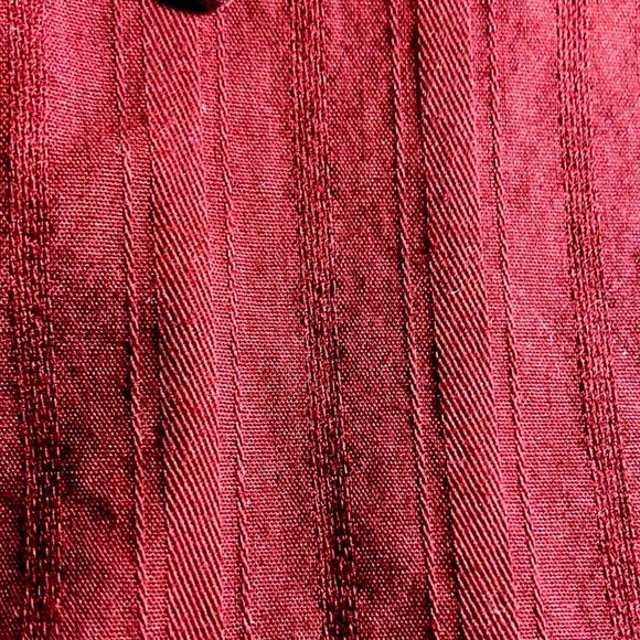 Guess Men’s Size Medium Shirt with Embroidered Details - Picture 7 of 10